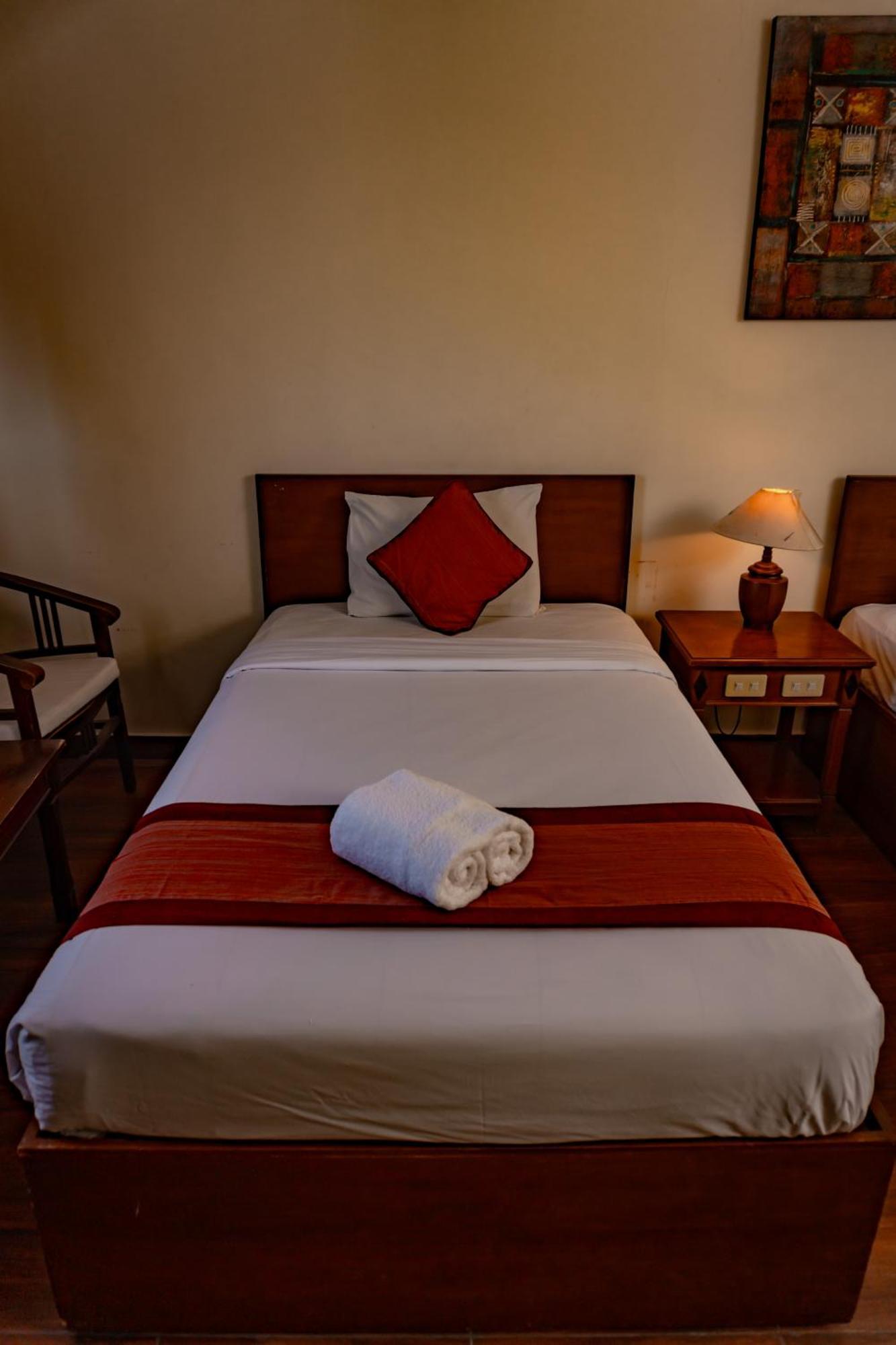 Hotel Puri Dibia Kuta Kuta Lombok Zewnętrze zdjęcie